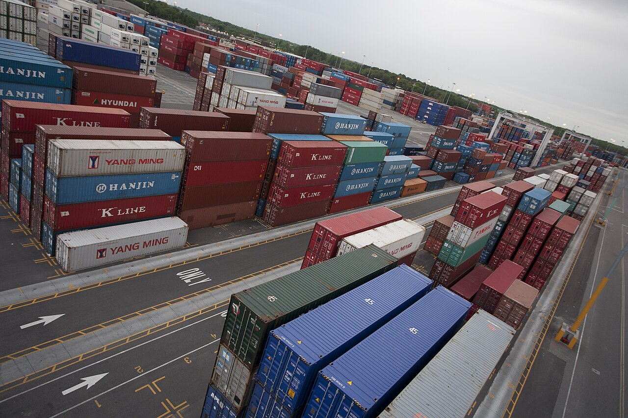 Containerterminal in de haven van Savannah, knooppunt voor logistiek vastgoed in het zuidoosten van de Verenigde Staten