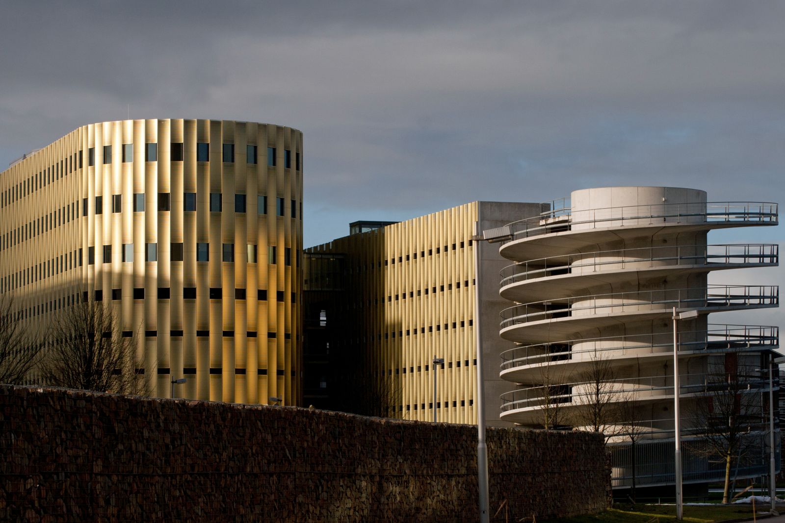 Beleggingsvastgoed in Utrecht: kantoorgebouw met aangrenzende parkeergarage